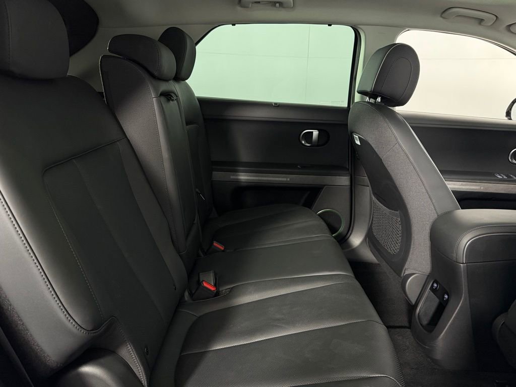 Used 2024 Hyundai Ioniq 5 Limited image 31