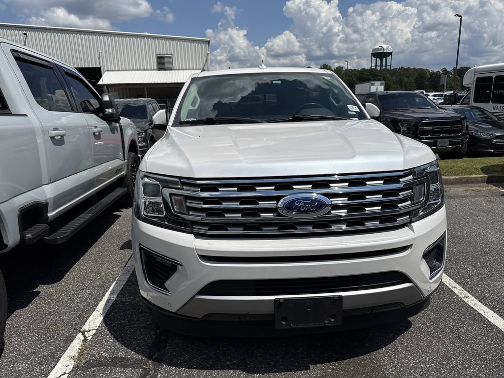 Used 2018 Ford Expedition Limited w/ Equipment Group 301A RWD image 4
