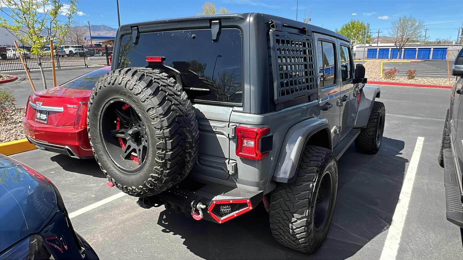 Used 2018 Jeep Wrangler Unlimited Rubicon w/ Dual Top Group AWD/4WD image 2