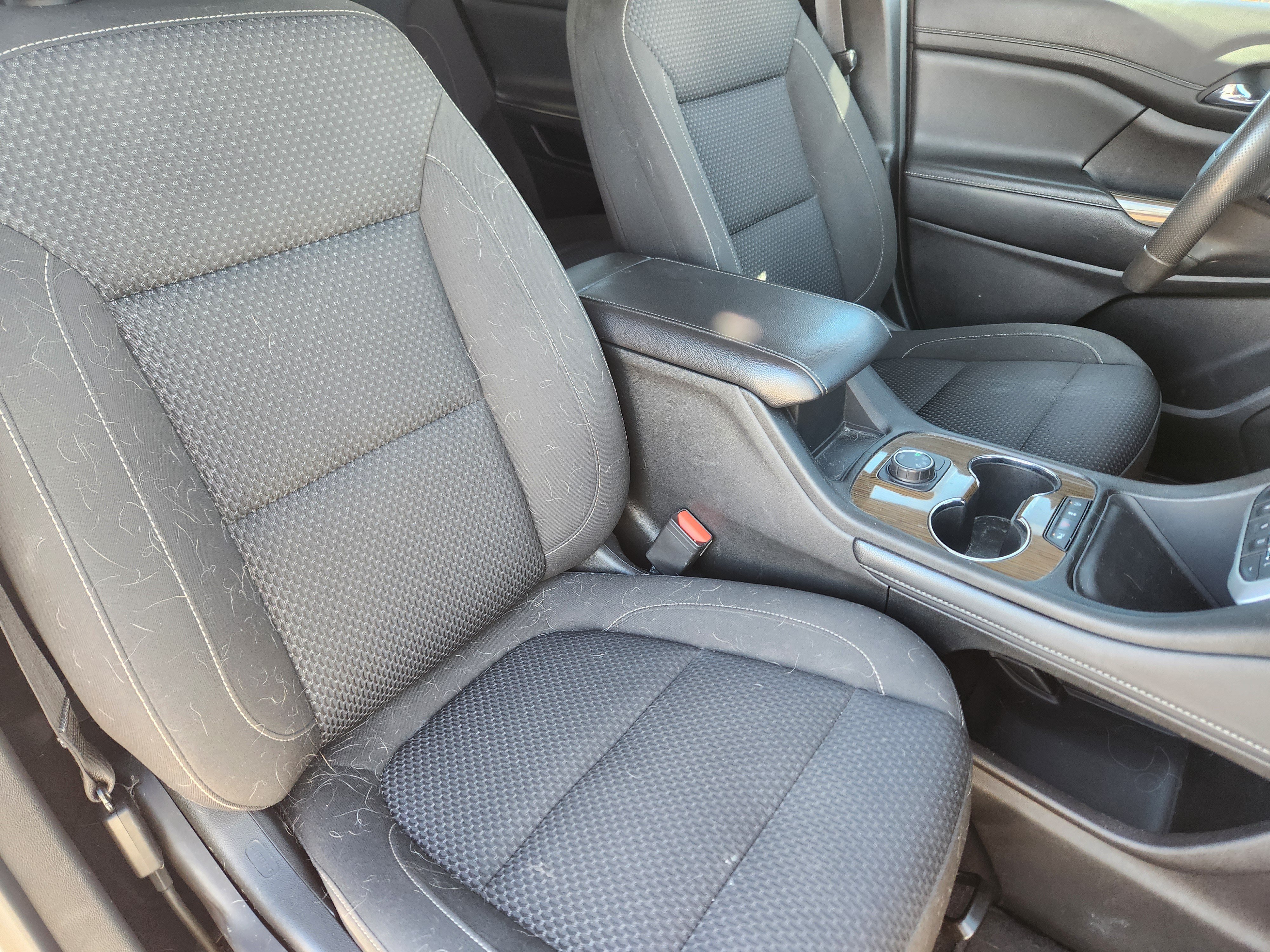 Used 2023 GMC Acadia SLE AWD/4WD image 11