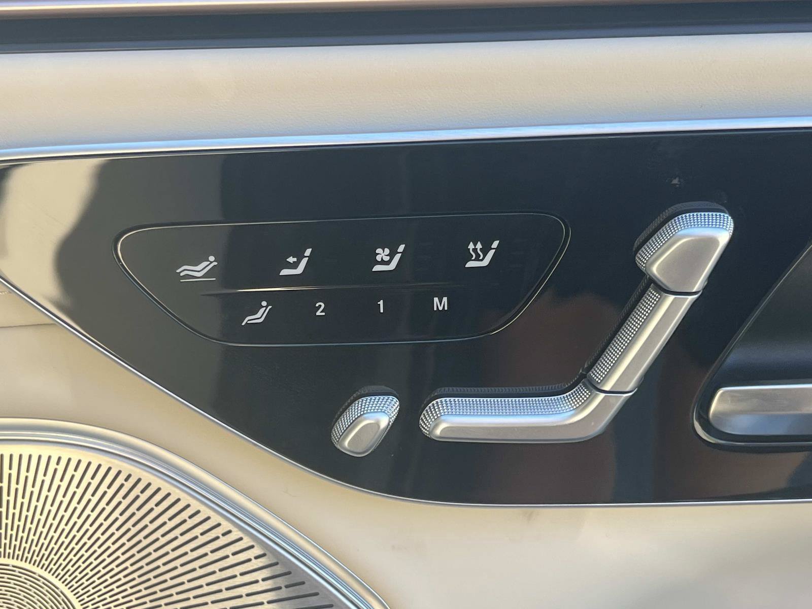 Certified 2024 Mercedes-Benz Maybach EQS 680 4MATIC image 24