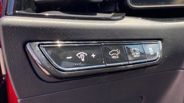 New 2026 Kia Niro FWD image 32