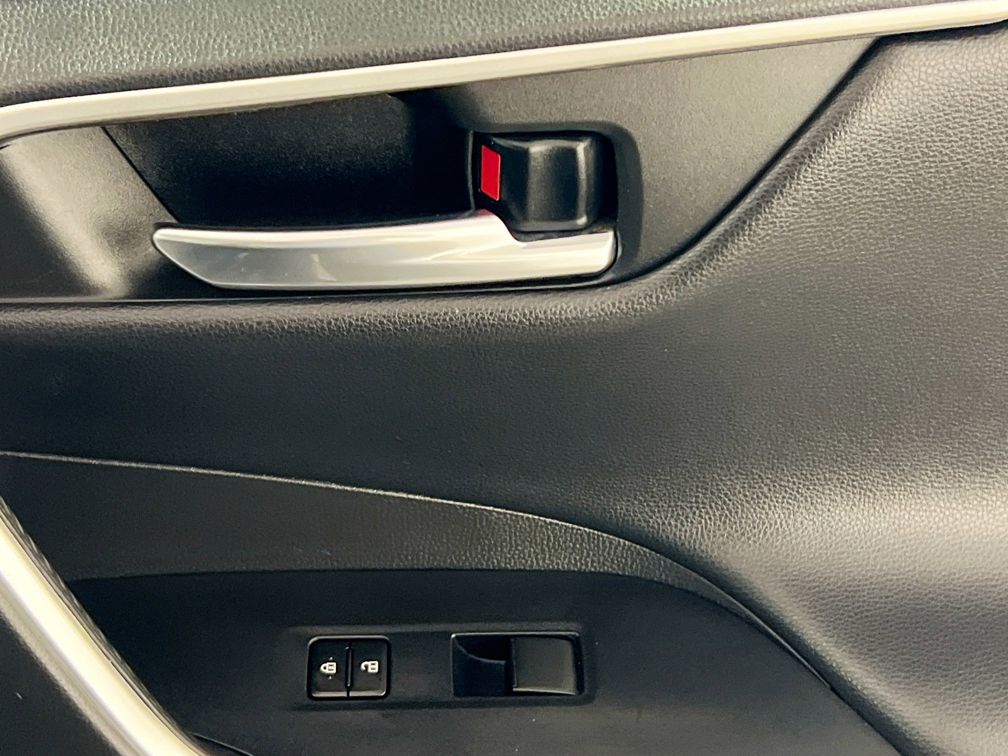 Used 2021 Toyota RAV4 Adventure image 32