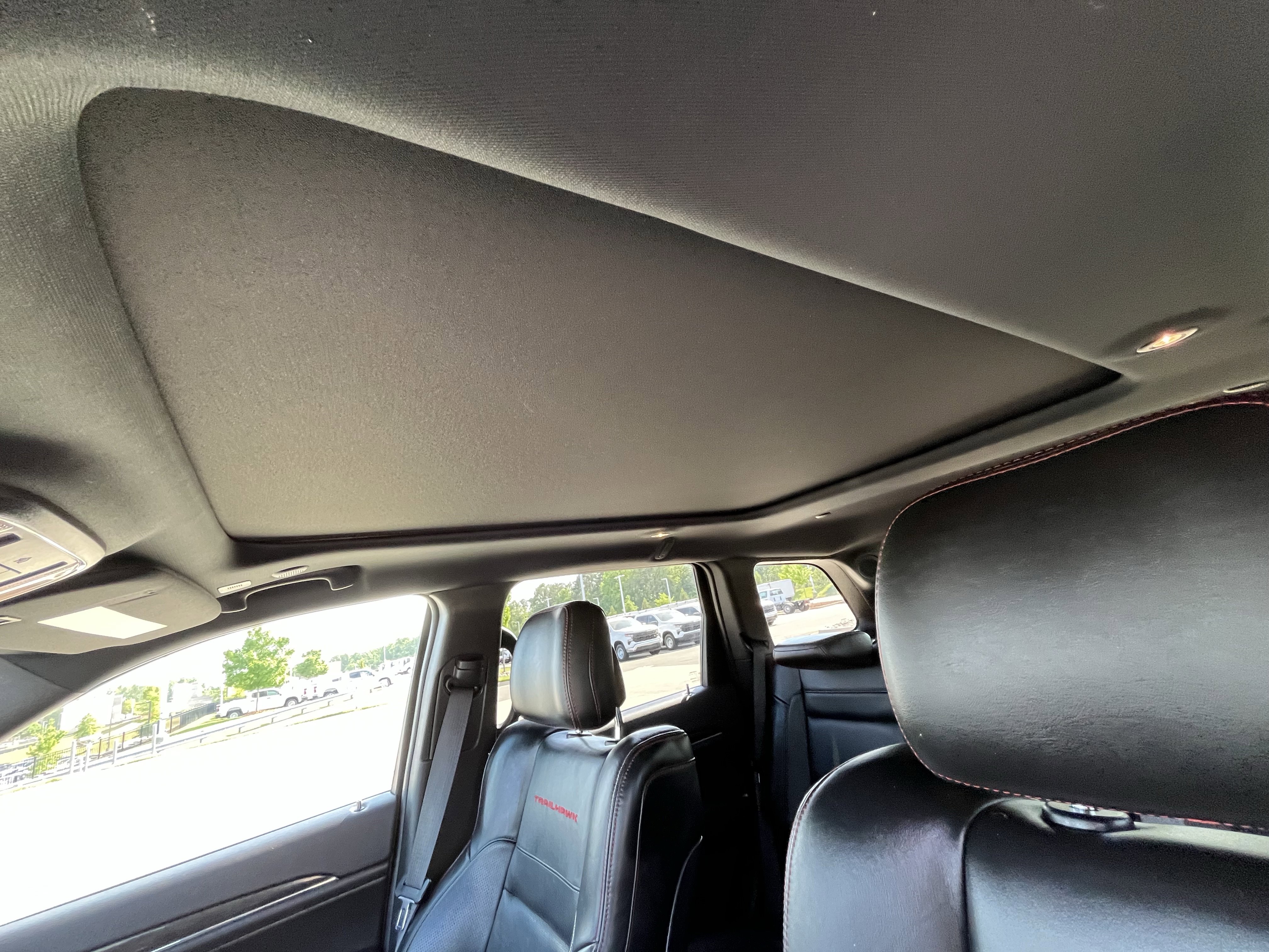 Used 2021 Jeep Grand Cherokee Trailhawk w/ Trailhawk Luxury Group AWD/4WD image 27