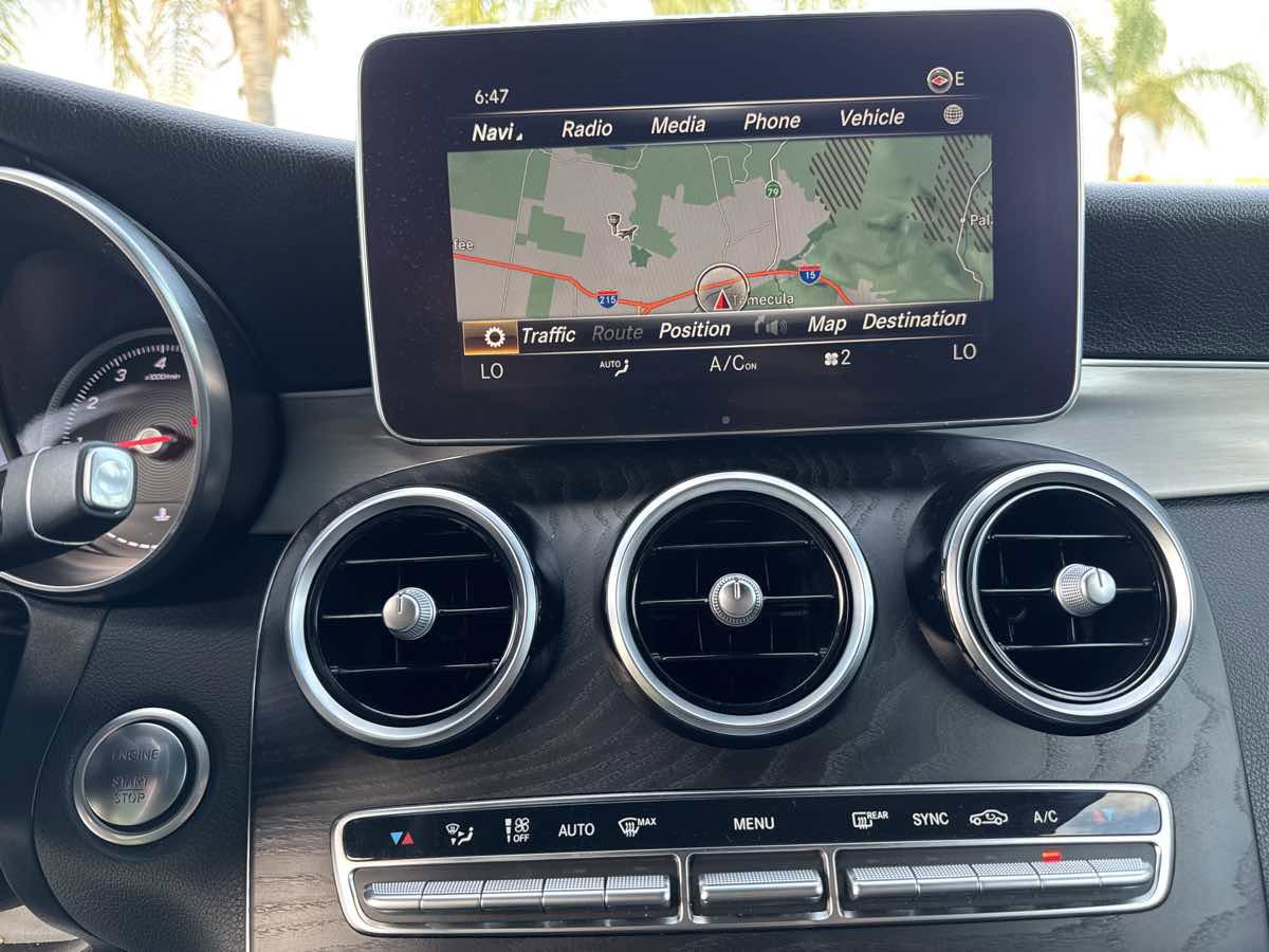 Used 2019 Mercedes-Benz GLC 300 image 33