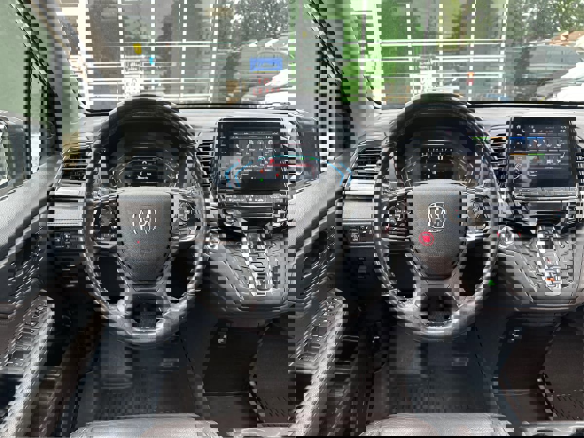 Used 2018 Honda Odyssey EX-L image 16