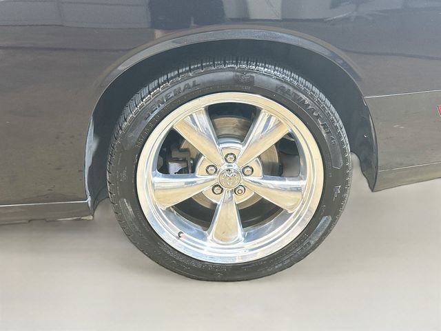 Used 2010 Dodge Challenger R/T RWD image 7