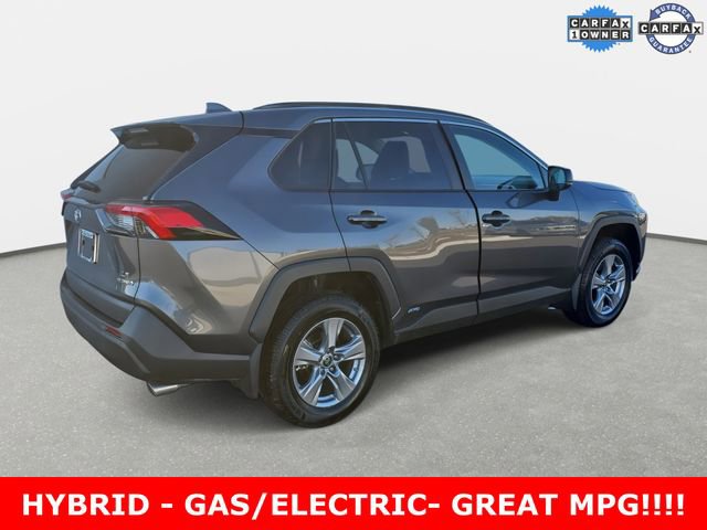 Used 2024 Toyota RAV4 LE image 5
