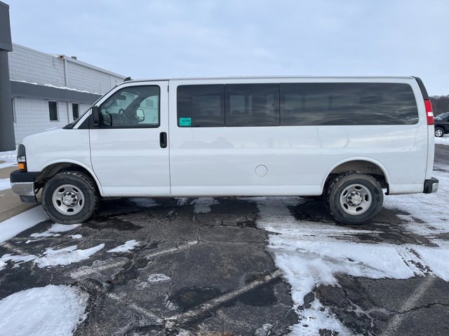 Used 2023 Chevrolet Express 3500 LT w/ LT Preferred Equipment Group image 2