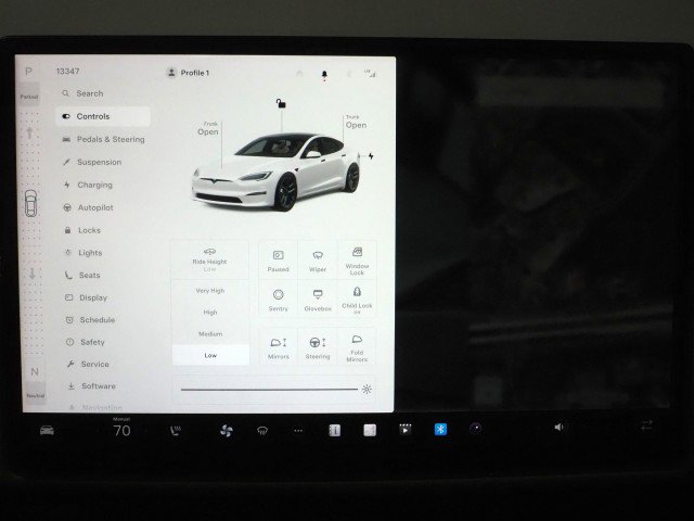 Used 2021 Tesla Model S Plaid image 21