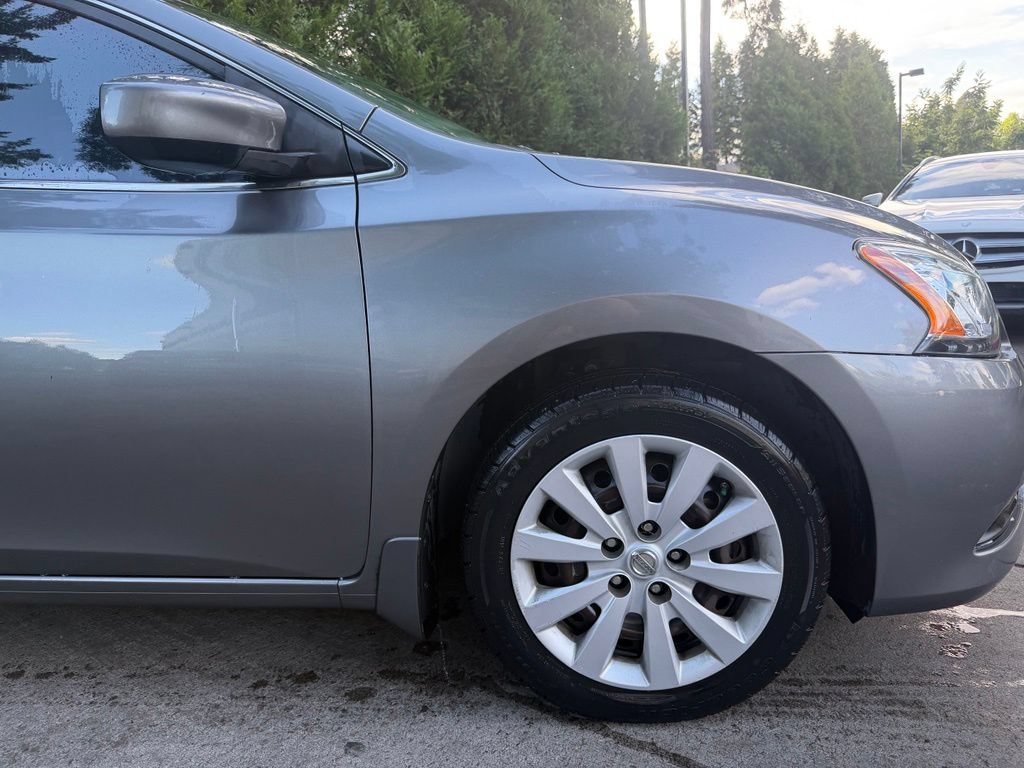 Used 2015 Nissan Sentra S FWD image 3