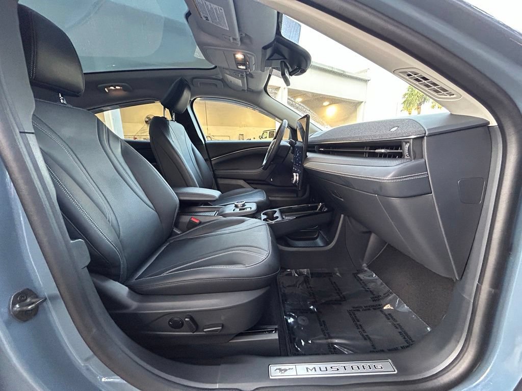 Used 2023 Ford Mustang Mach-E Premium AWD/4WD image 26