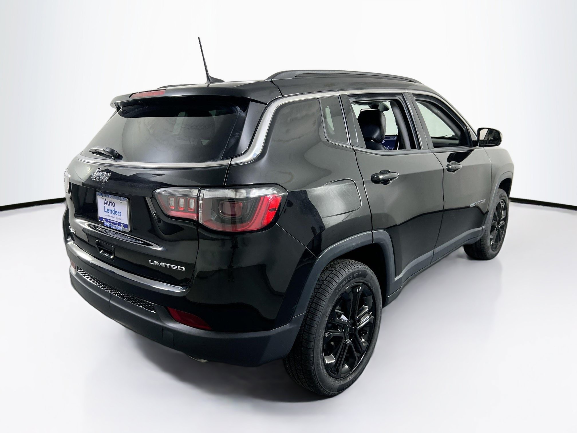 Used 2022 Jeep Compass Limited AWD/4WD image 5