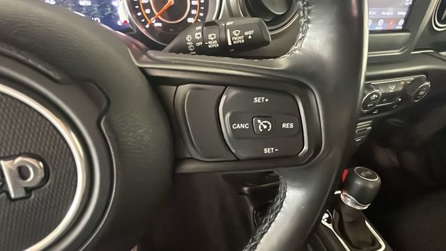 Used 2022 Jeep Wrangler Unlimited Sport AWD/4WD image 16