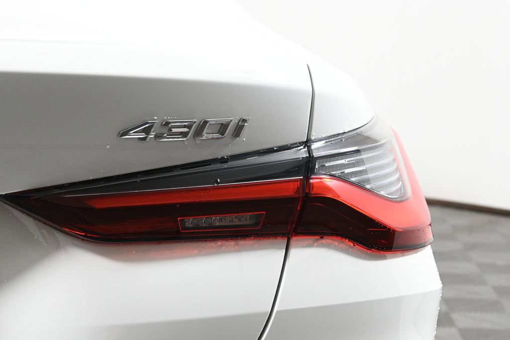 New 2026 BMW 430i xDrive Coupe w/ Premium Package AWD/4WD image 13