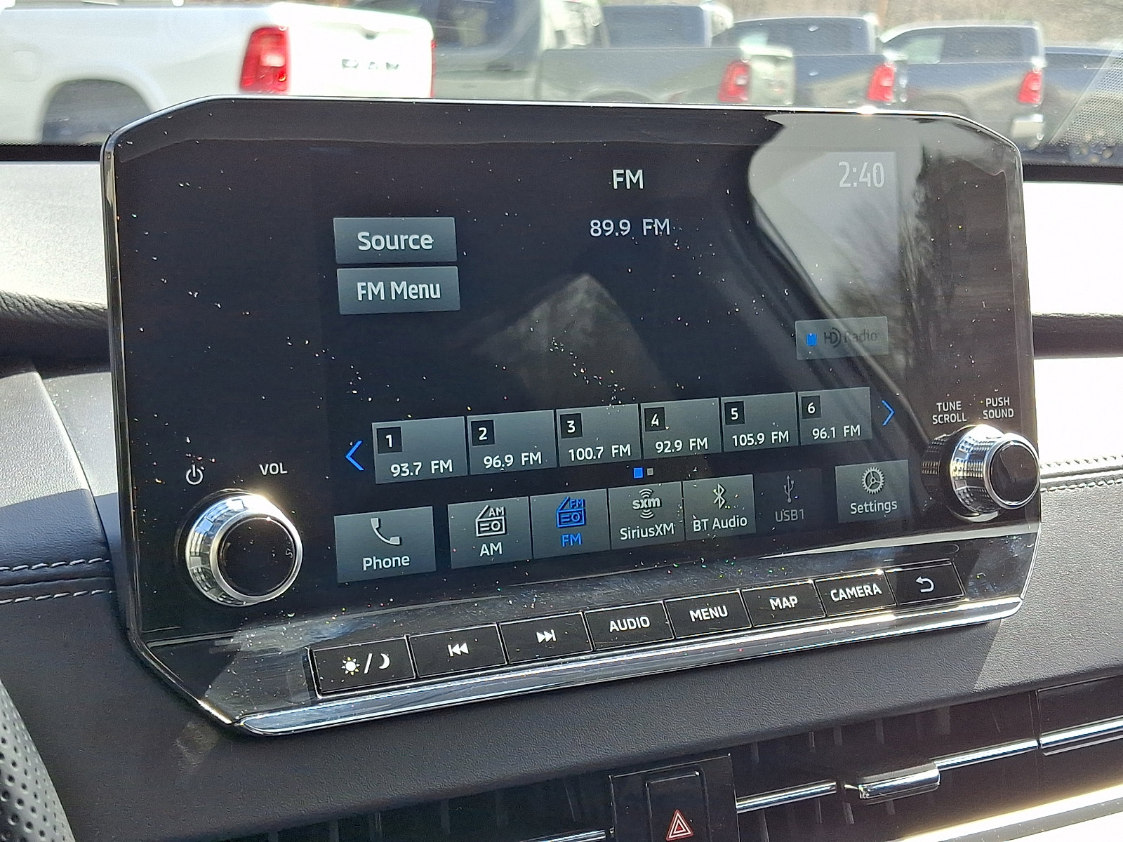 Used 2024 Mitsubishi Outlander SE image 18