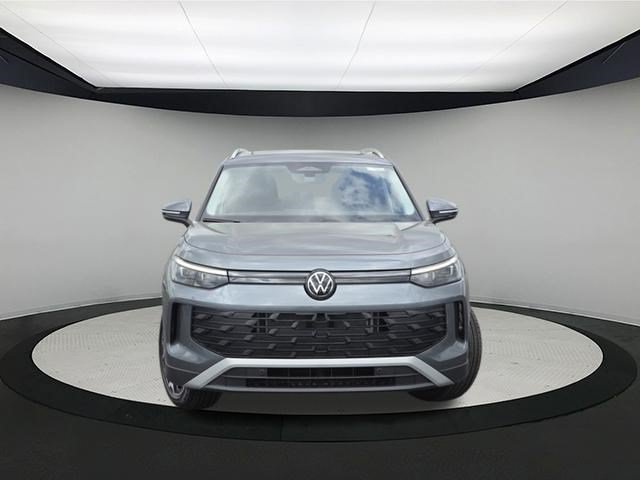 New 2026 Volkswagen Tiguan SE AWD/4WD image 2