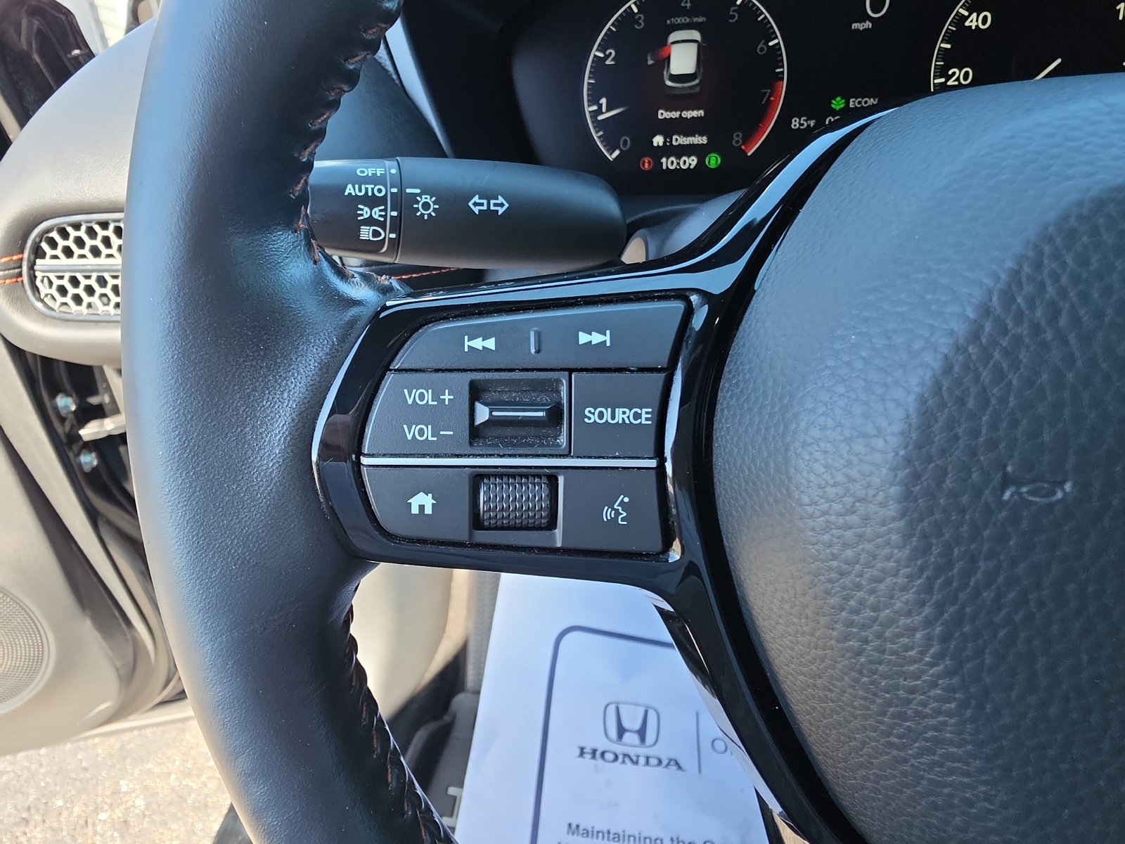 Certified 2024 Honda HR-V Sport image 22