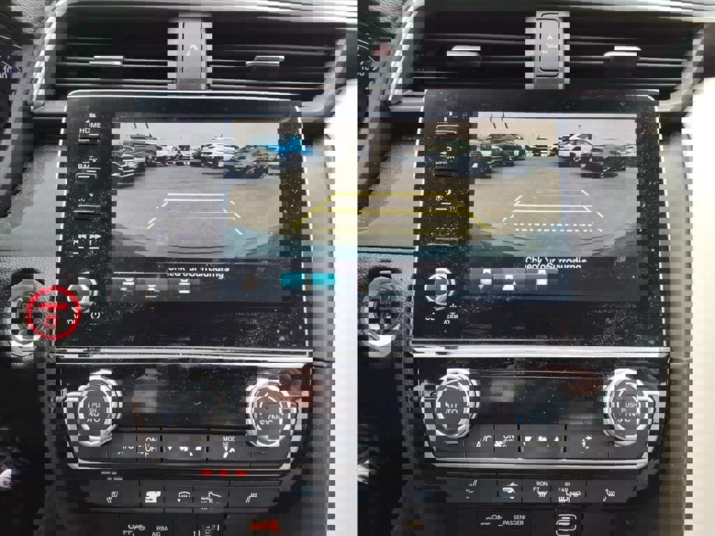 Used 2019 Honda Insight Touring image 11