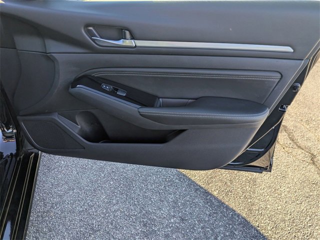 Used 2023 Nissan Altima 2.5 SL image 36