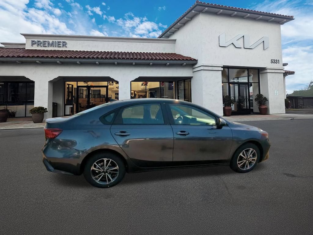 Certified 2024 Kia Forte LXS w/ LXS Technology Package FWD image 8