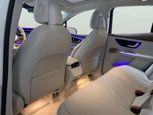 Used 2023 Mercedes-Benz EQE 350+ 4MATIC SUV w/ Exclusive Trim Package image 63