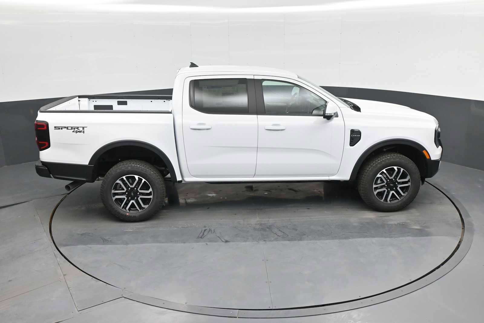 New 2025 Ford Ranger Lariat image 16