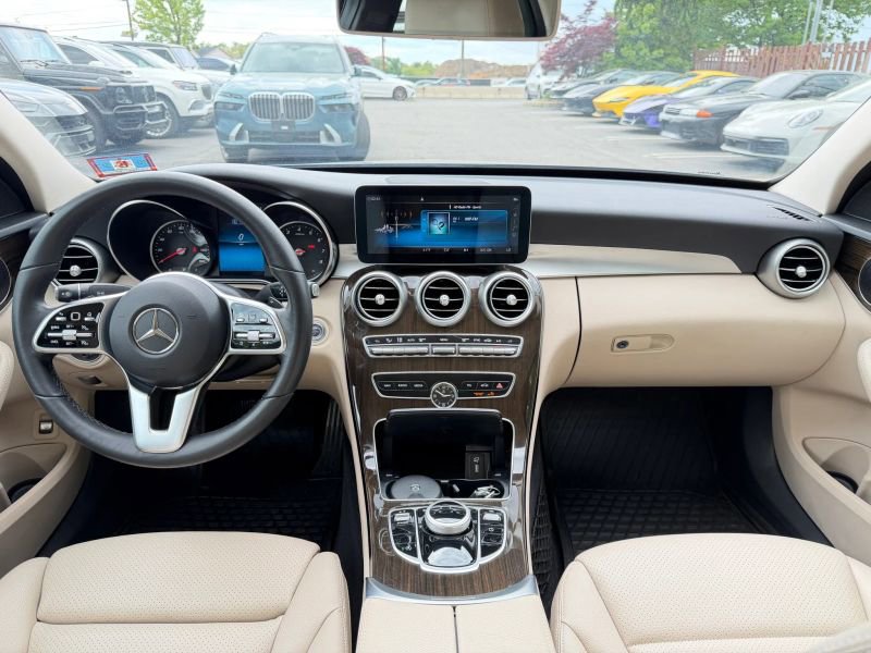 Used 2020 Mercedes-Benz C 300 4MATIC Sedan image 18