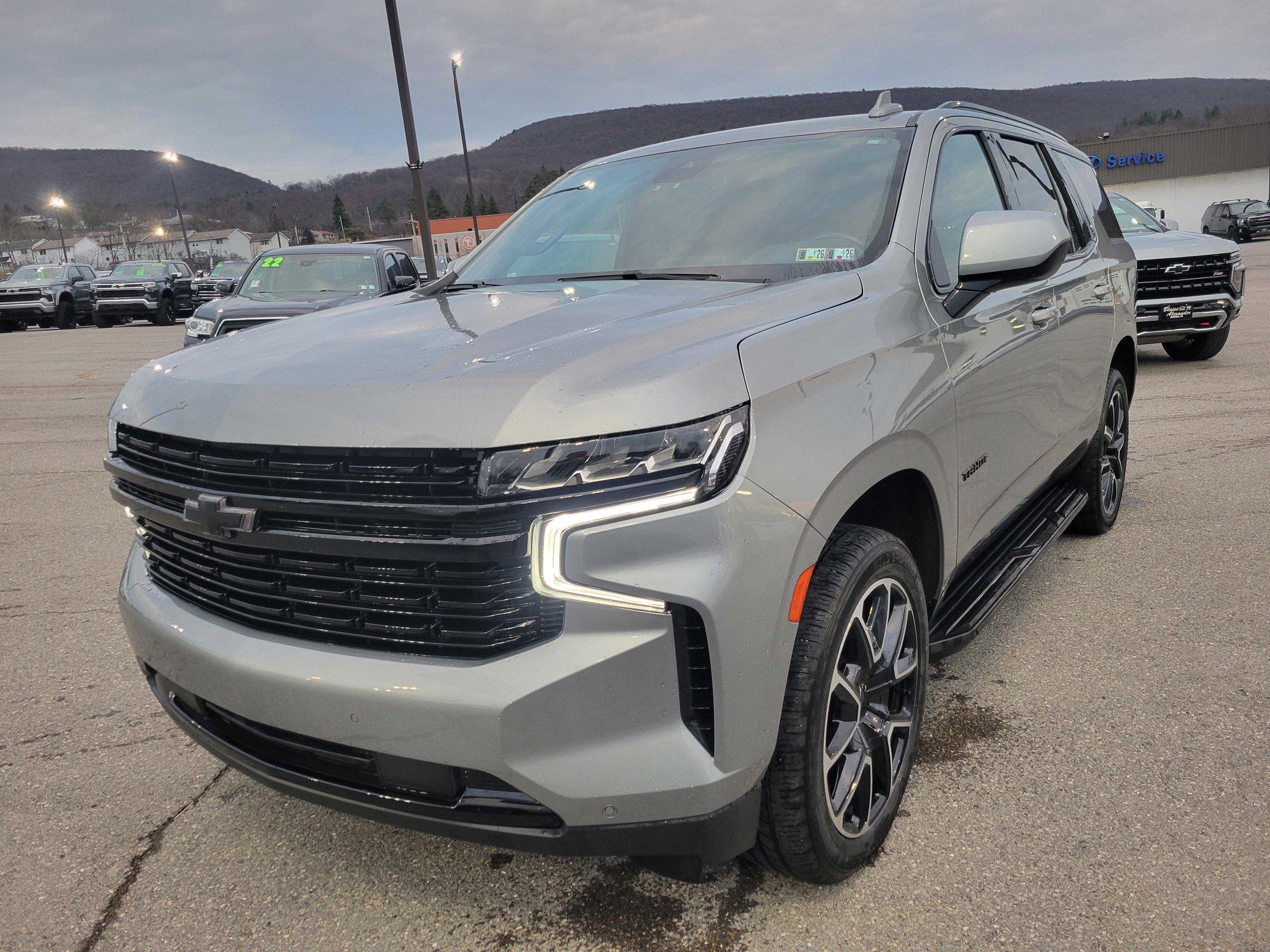 Used 2023 Chevrolet Tahoe RST AWD/4WD image 5