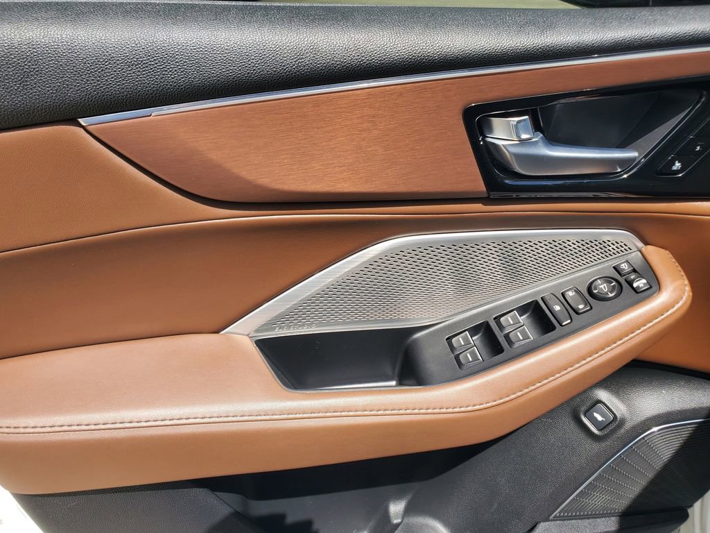 Certified 2022 Acura MDX FWD w/ Technology Package image 21