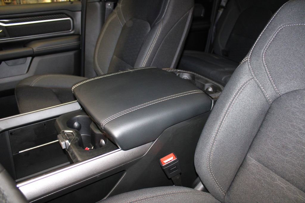 New 2026 RAM 1500 4x4 Crew Cab image 22