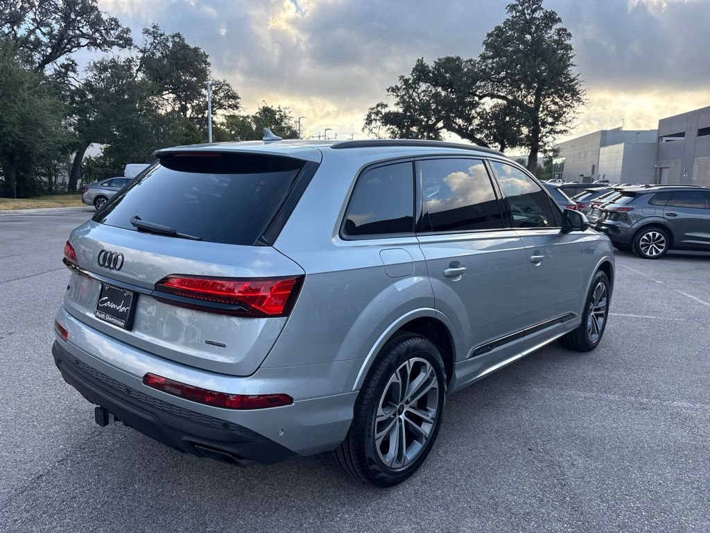New 2026 Audi Q7 2.0T Premium AWD/4WD image 6