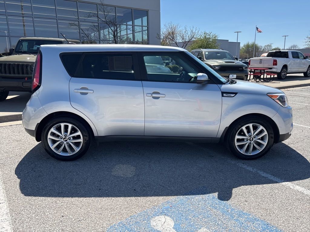 Used 2017 Kia Soul + w/ Audio Package image 30