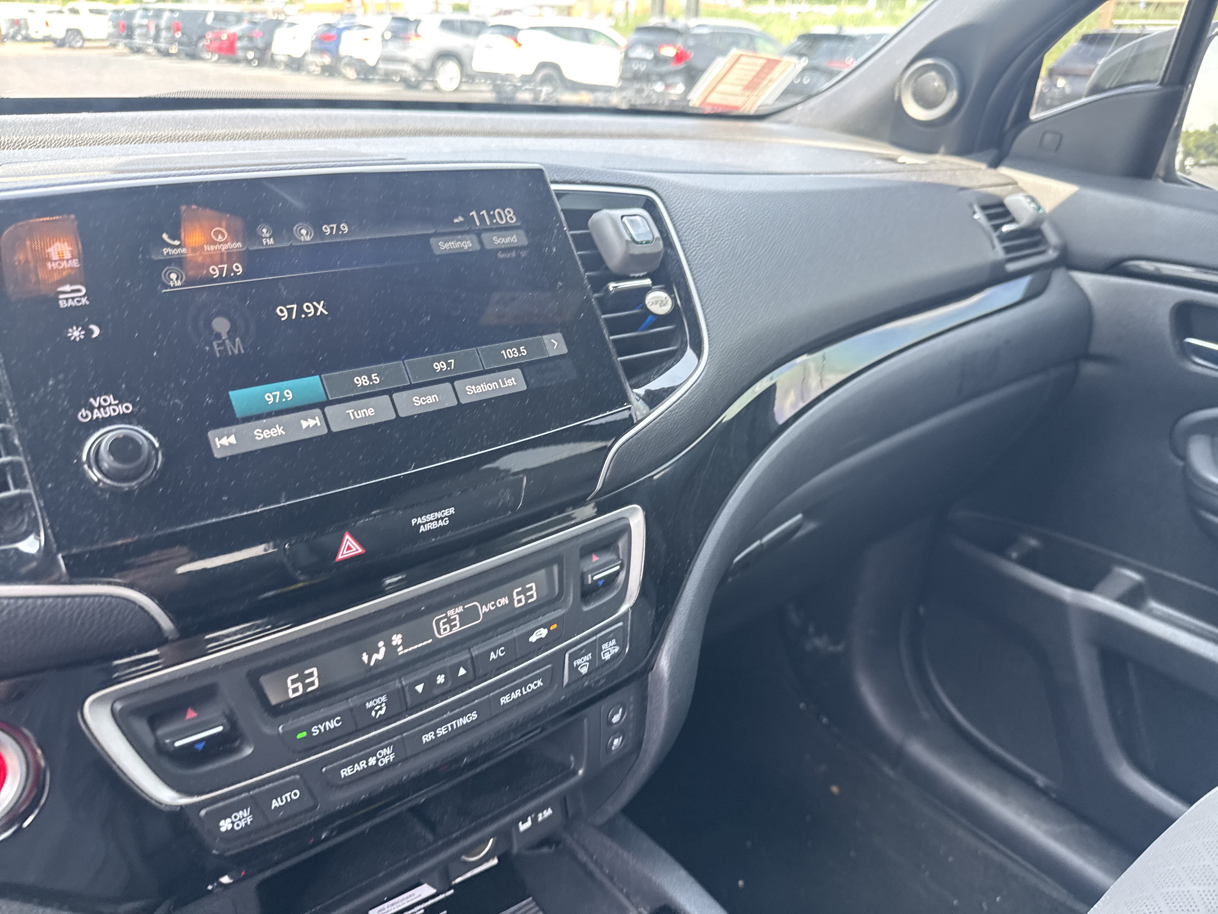 Used 2021 Honda Passport Elite image 22