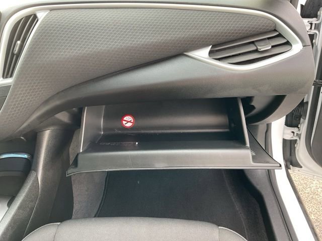 Used 2024 Chevrolet Malibu LT image 30