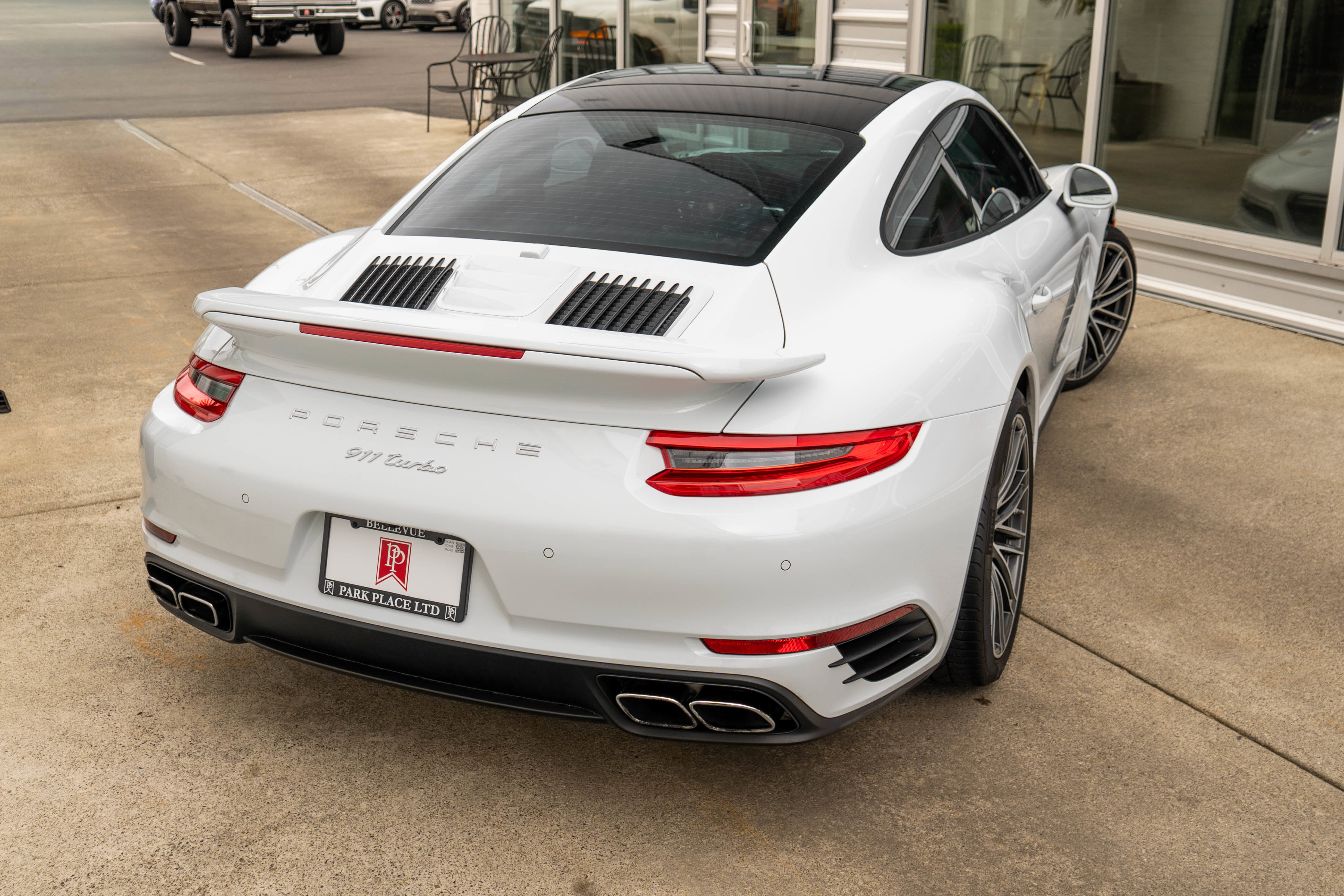 Used 2019 Porsche 911 Turbo AWD/4WD image 5