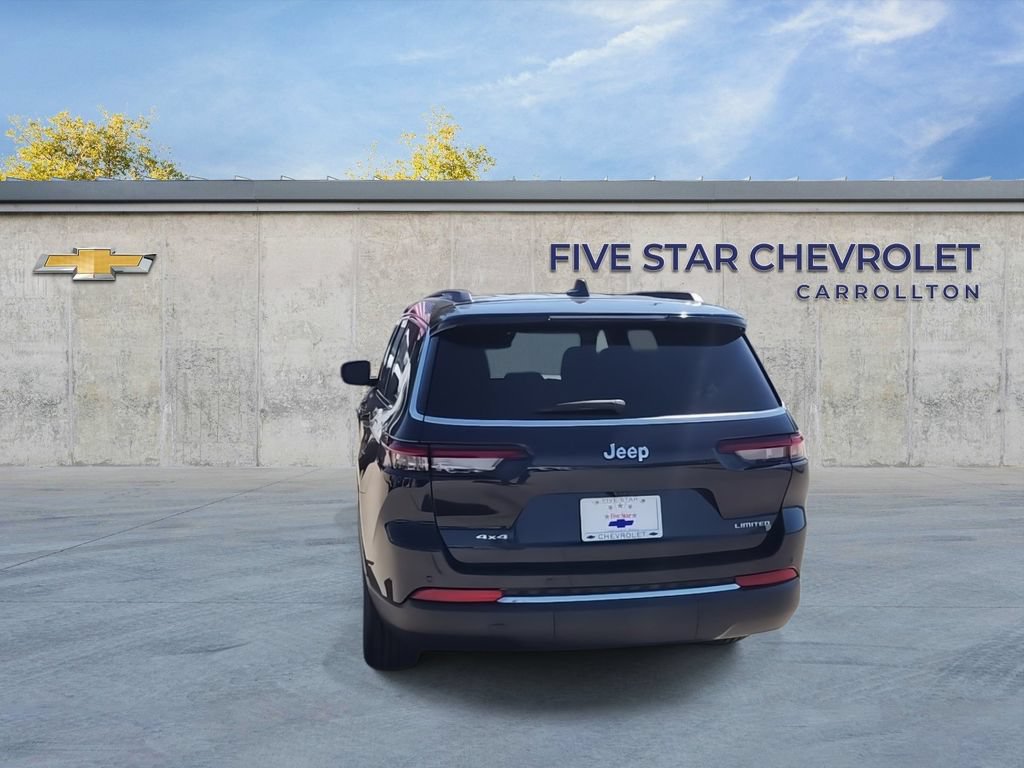 Used 2023 Jeep Grand Cherokee L Limited AWD/4WD image 7