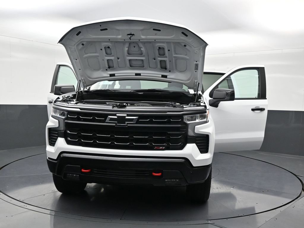 Used 2025 Chevrolet Silverado 1500 LT Trail Boss image 36