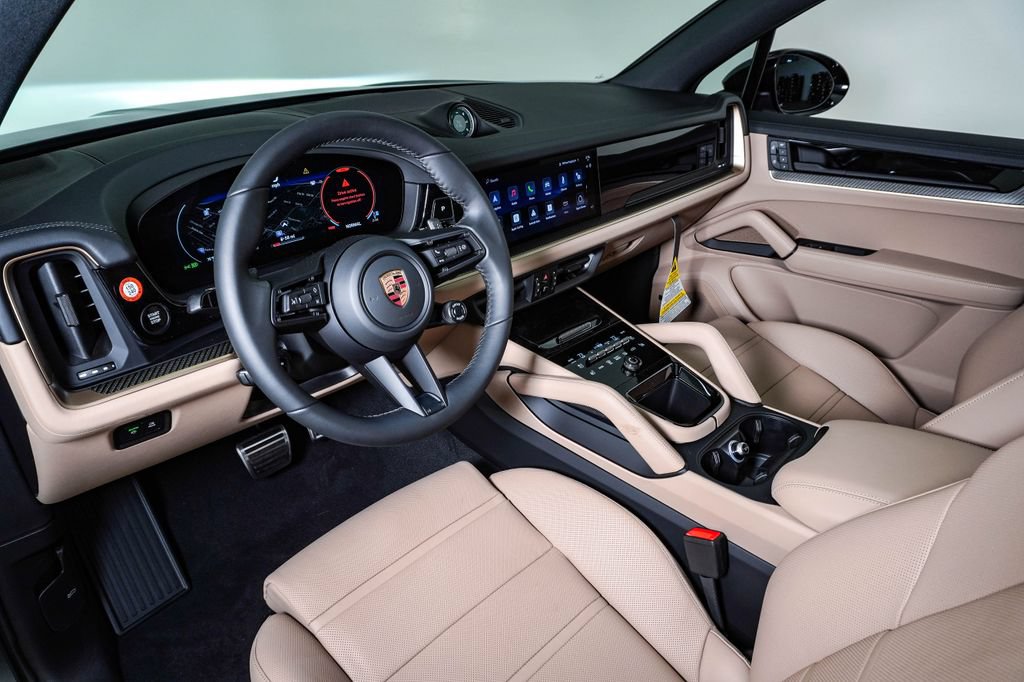 New 2026 Porsche Cayenne S AWD/4WD image 4