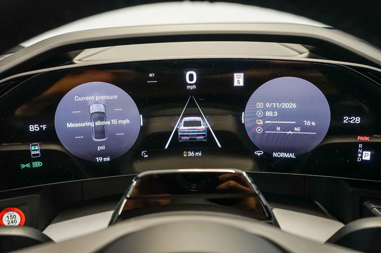 New 2026 Porsche Cayenne Electric Coupe AWD/4WD image 28