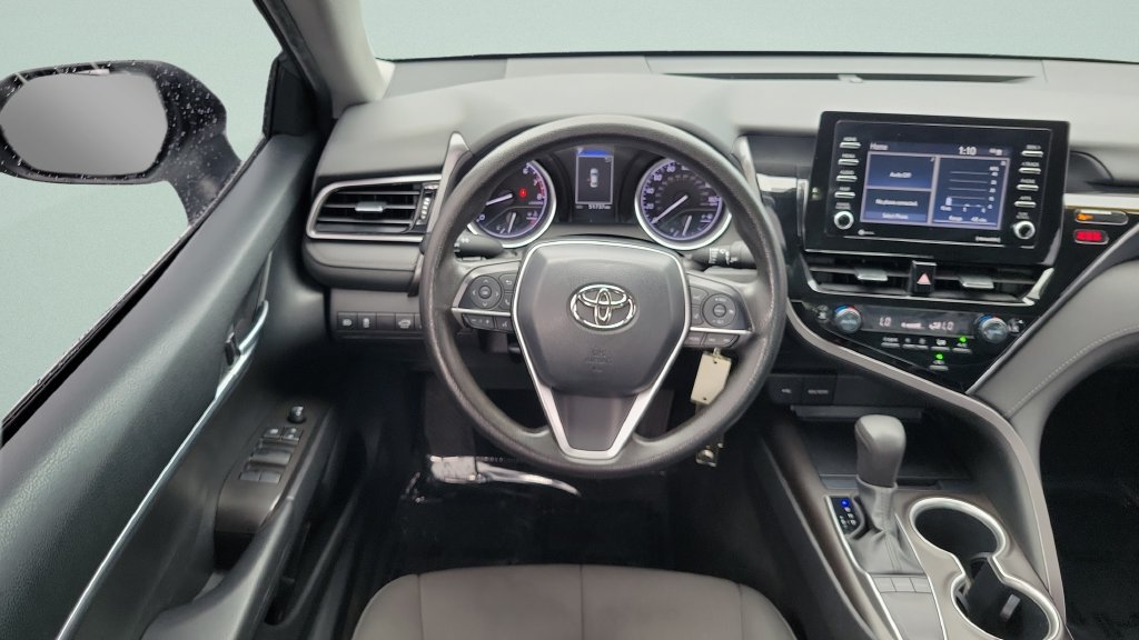 Used 2023 Toyota Camry LE FWD image 11