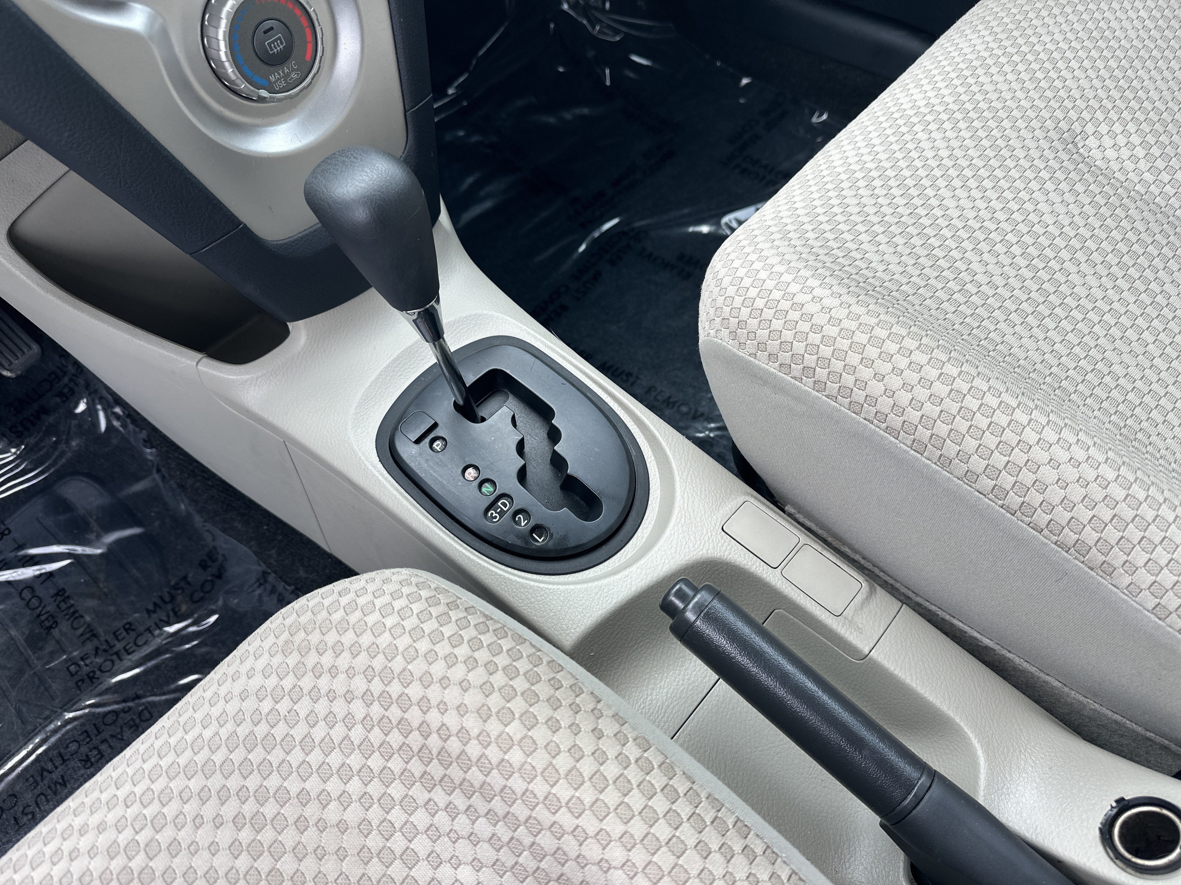 Used 2008 Toyota Yaris Sedan FWD image 26