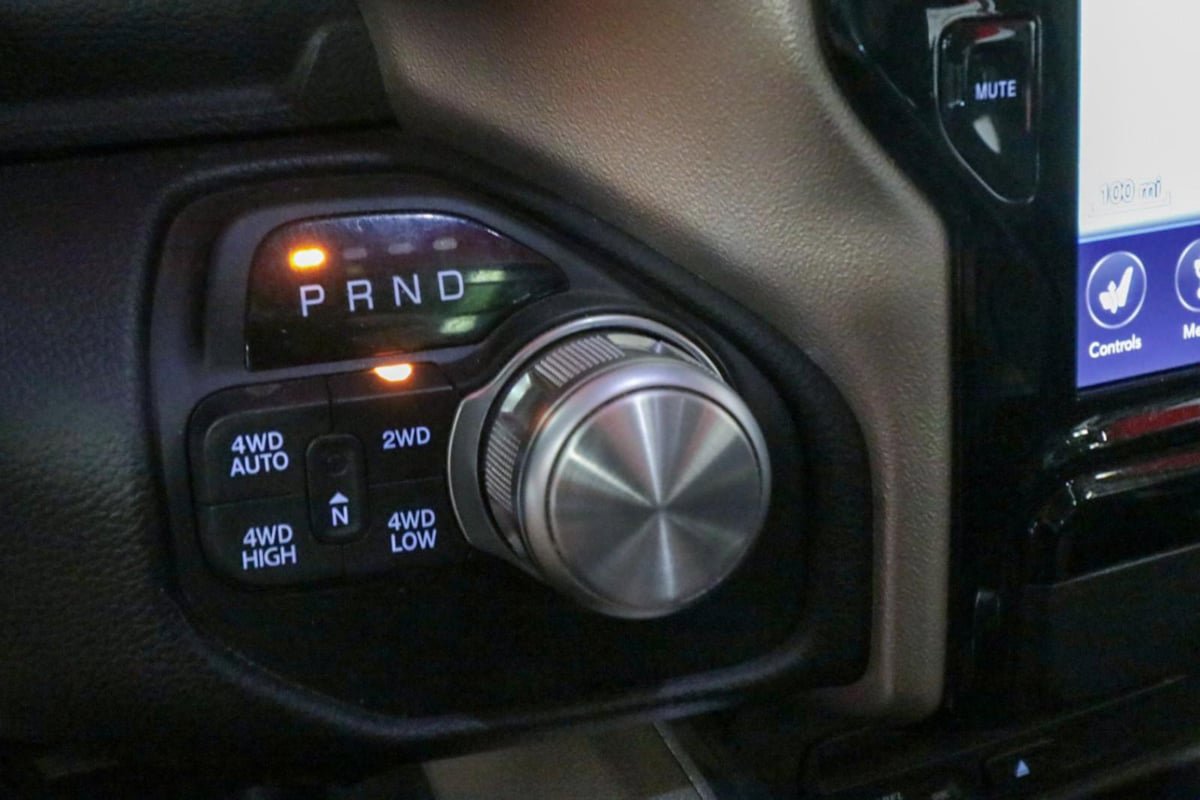 Used 2019 RAM 1500 Laramie AWD/4WD image 24