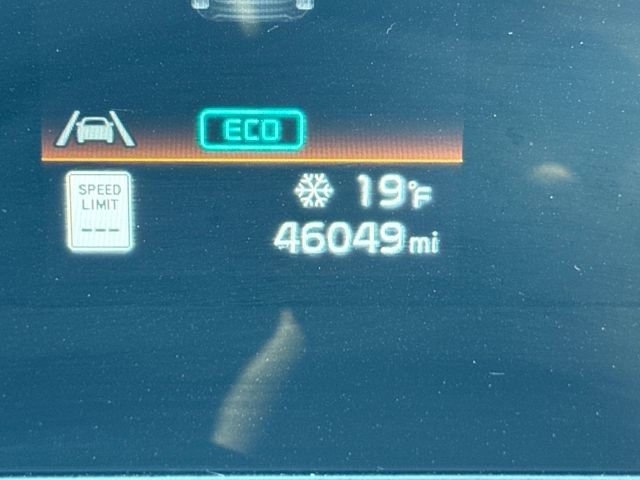 Used 2023 Kia Niro EX Touring image 18