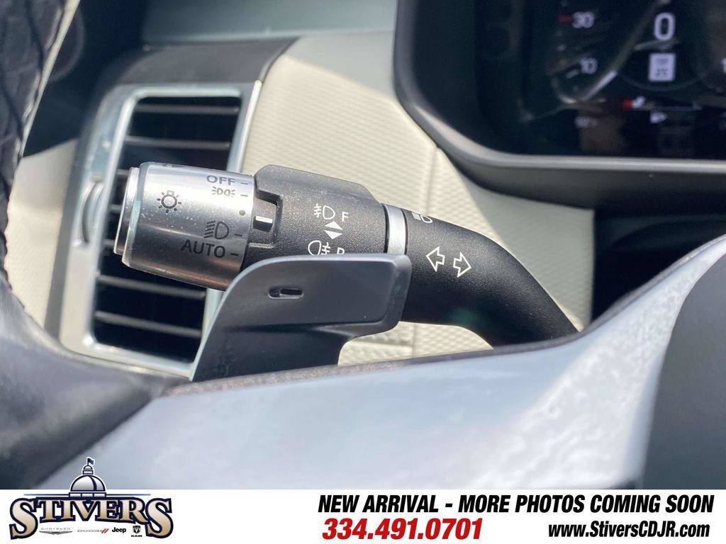 Used 2021 Land Rover Discovery S R-Dynamic AWD/4WD image 63