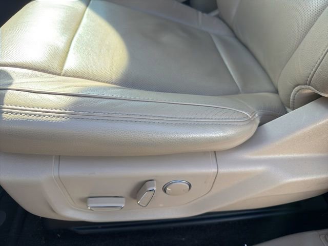 Used 2015 Ford F150 Lariat w/ Equipment Group 502A Luxury image 8