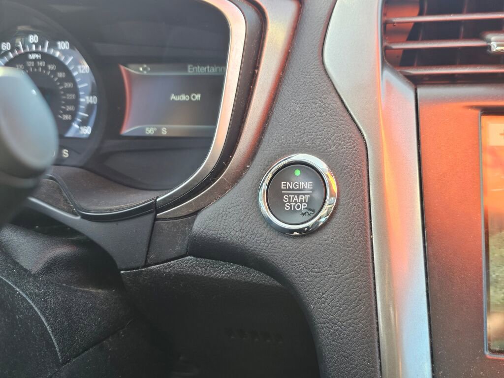 Used 2019 Ford Fusion SEL image 36