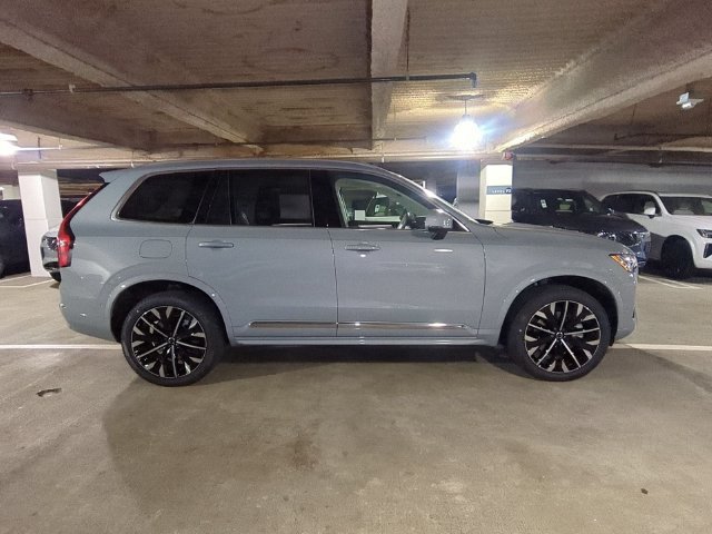 New 2026 Volvo XC90 B6 Ultra w/ Protection Package AWD/4WD image 2