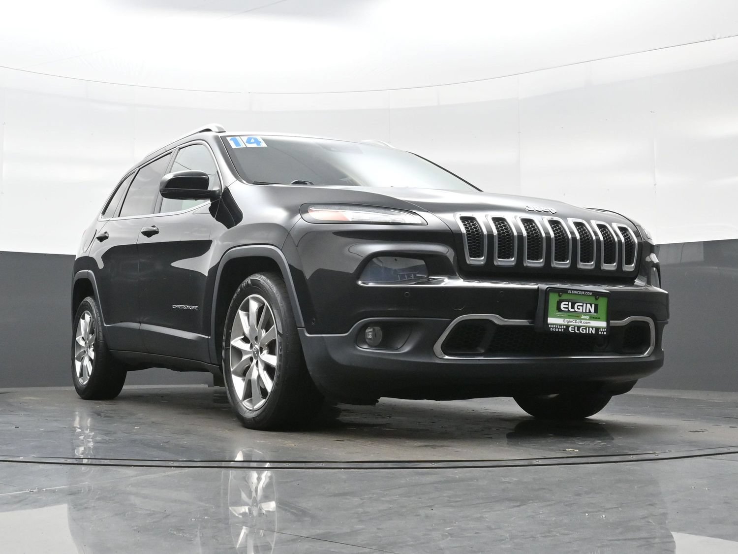 Used 2014 Jeep Cherokee Limited w/ Technology Group FWD image 35