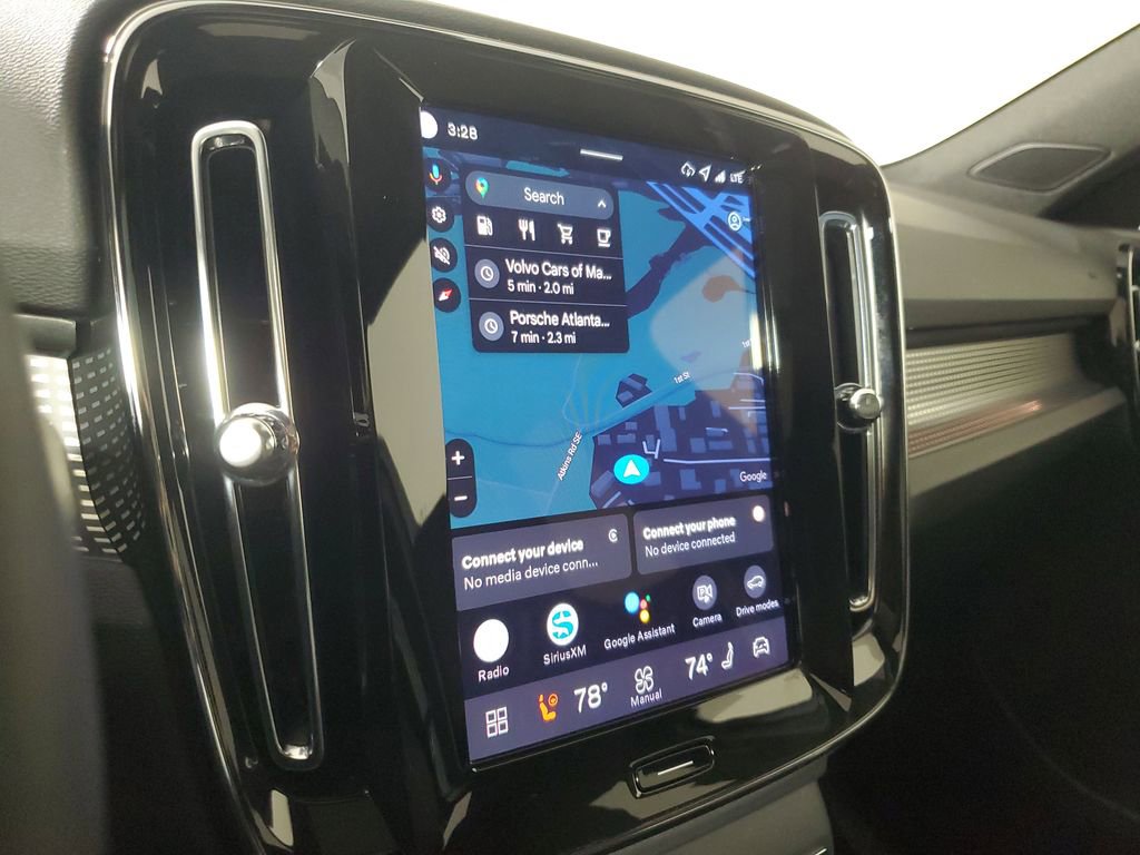 Certified 2026 Volvo XC40 B5 Ultra w/ Climate Package image 30